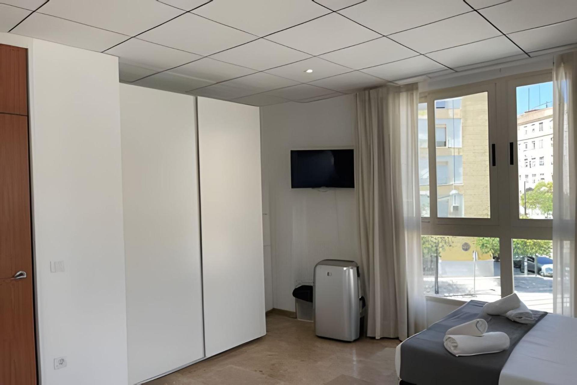 11 Nights Studios Valencia Ngoại thất bức ảnh