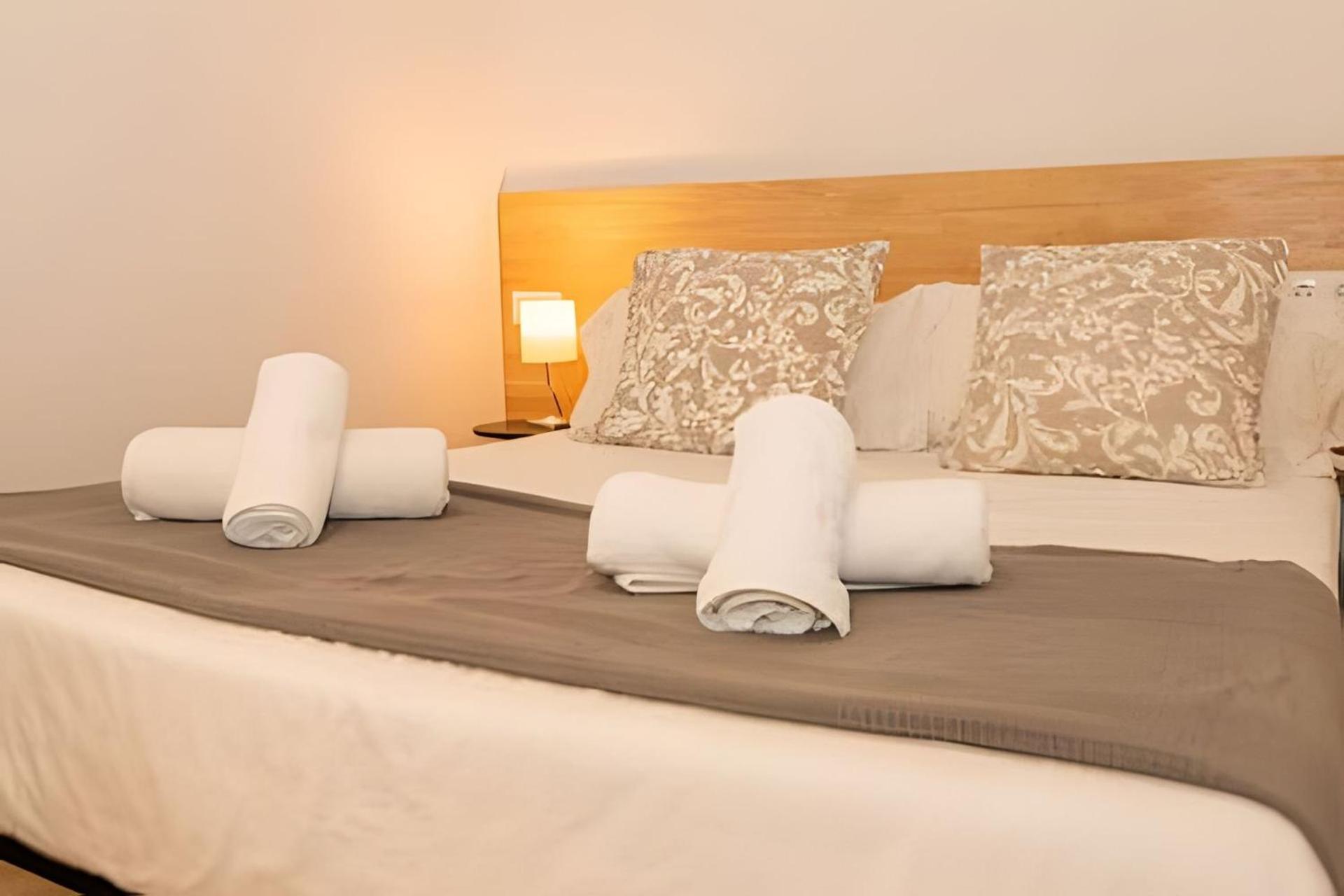 11 Nights Studios Valencia Ngoại thất bức ảnh