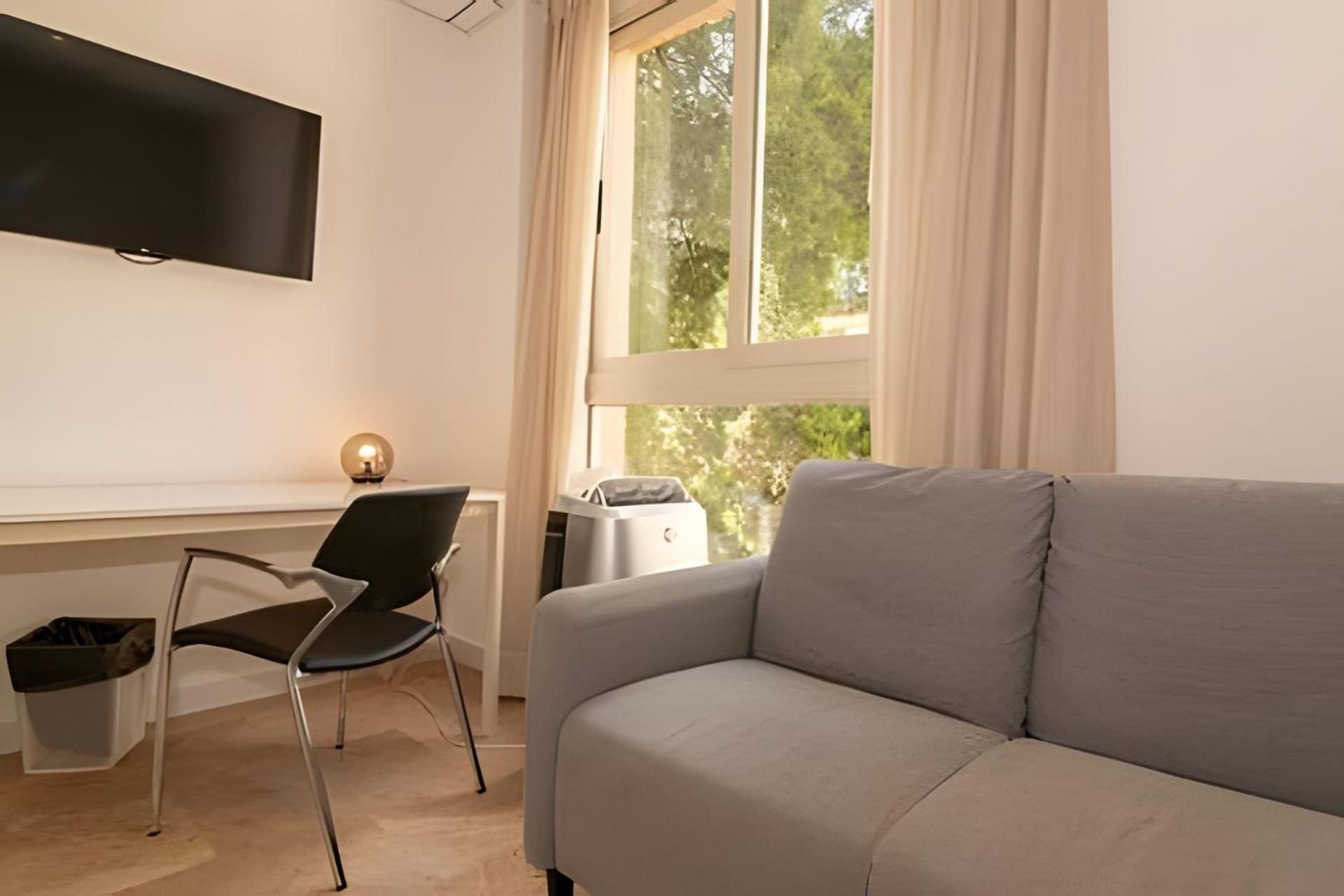 11 Nights Studios Valencia Ngoại thất bức ảnh