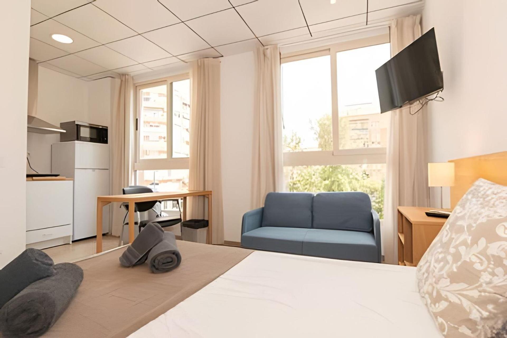 11 Nights Studios Valencia Ngoại thất bức ảnh