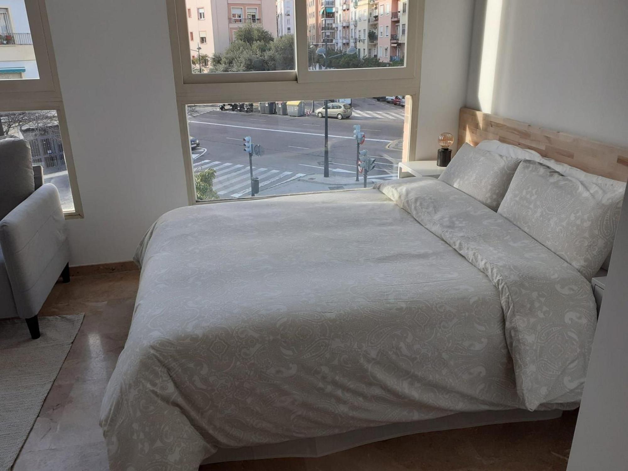11 Nights Studios Valencia Ngoại thất bức ảnh