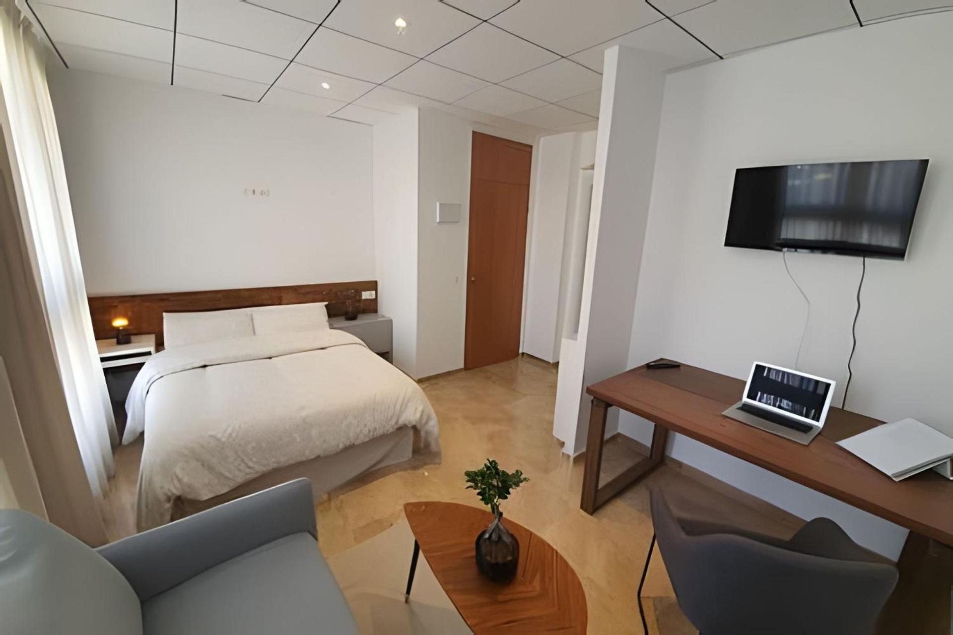 11 Nights Studios Valencia Ngoại thất bức ảnh