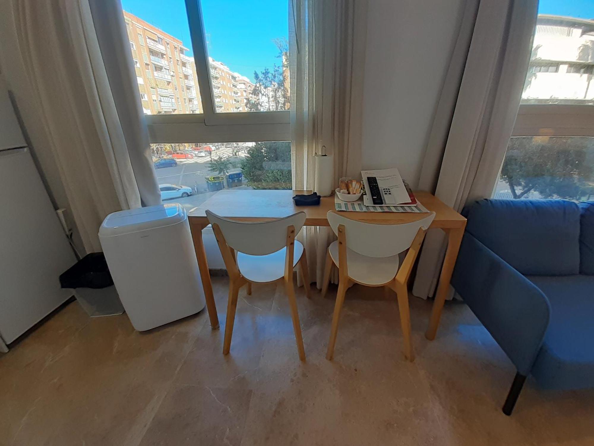 11 Nights Studios Valencia Ngoại thất bức ảnh