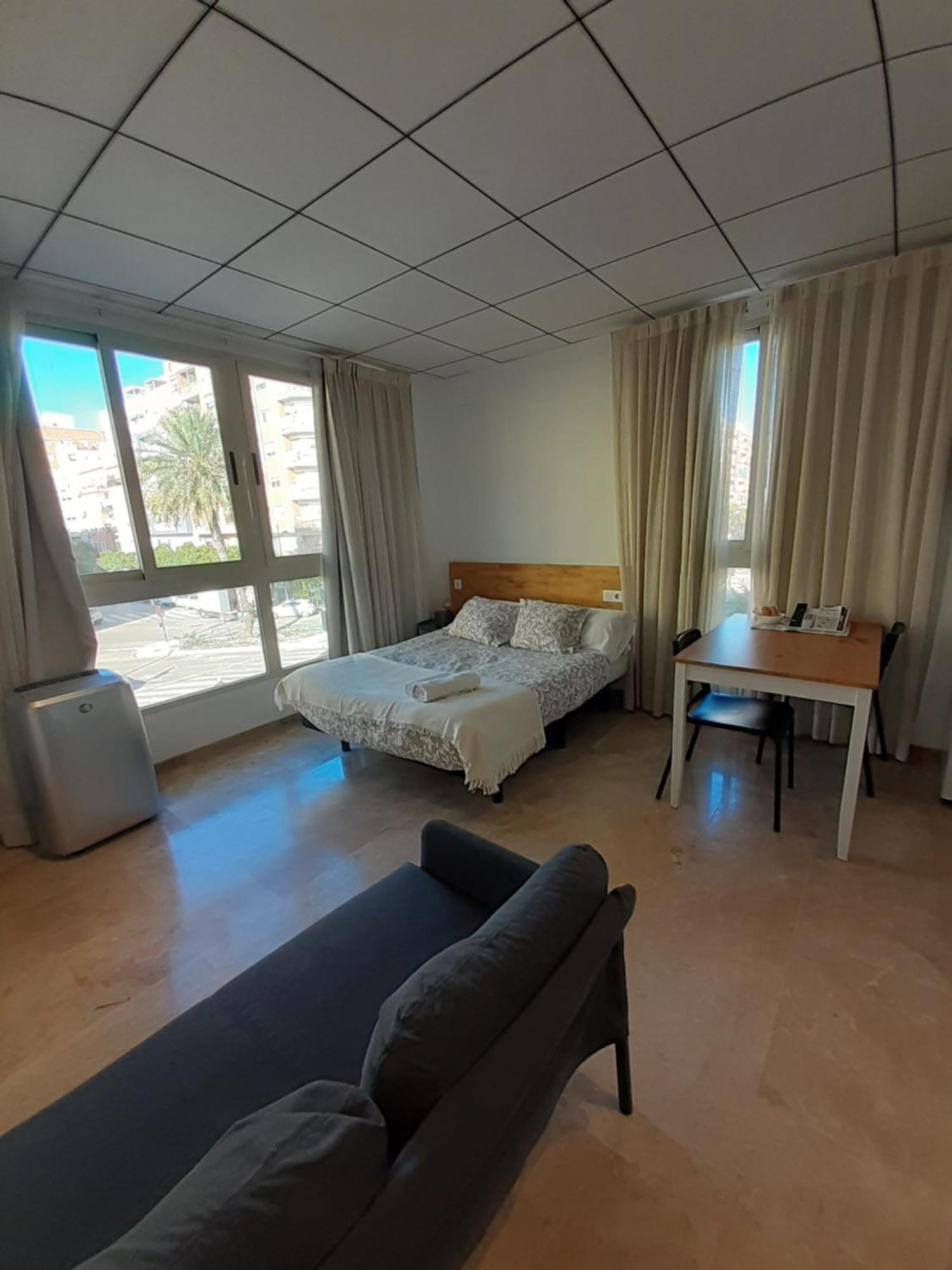 11 Nights Studios Valencia Ngoại thất bức ảnh